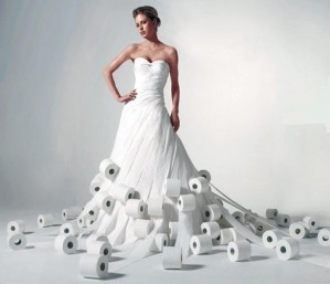 toilet-paper-dress-299x257 - 複製